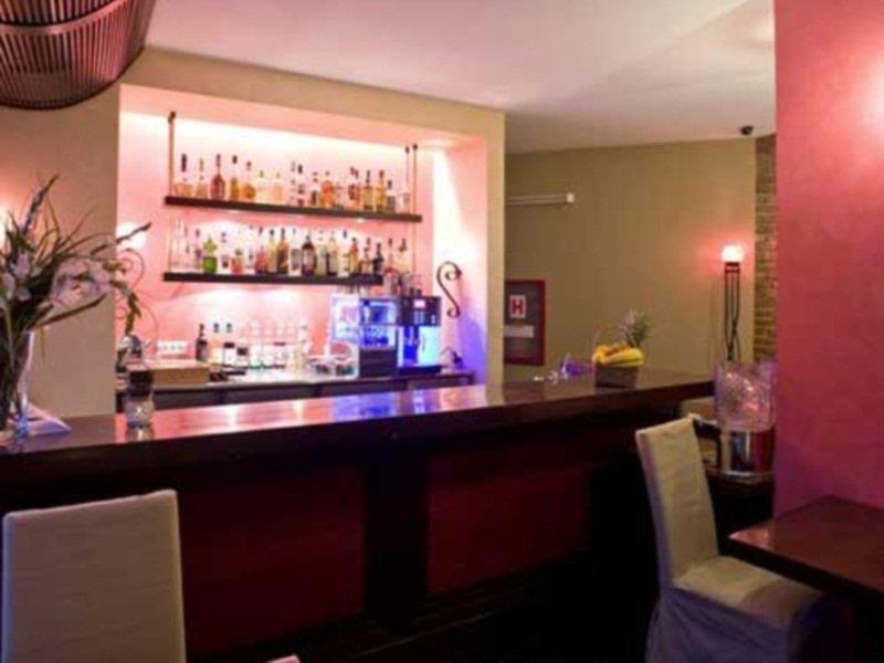 Moxa Bucharest Boutique Hotel Luaran gambar