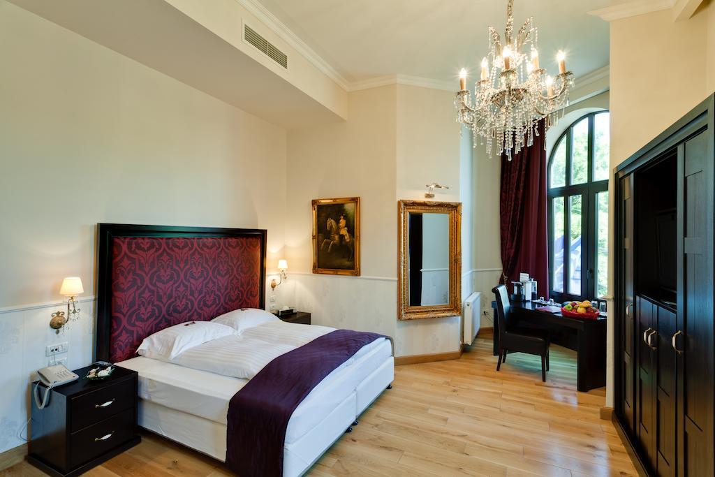 Moxa Bucharest Boutique Hotel Bilik gambar
